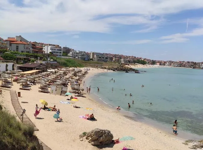 Perla Hotel 3*
