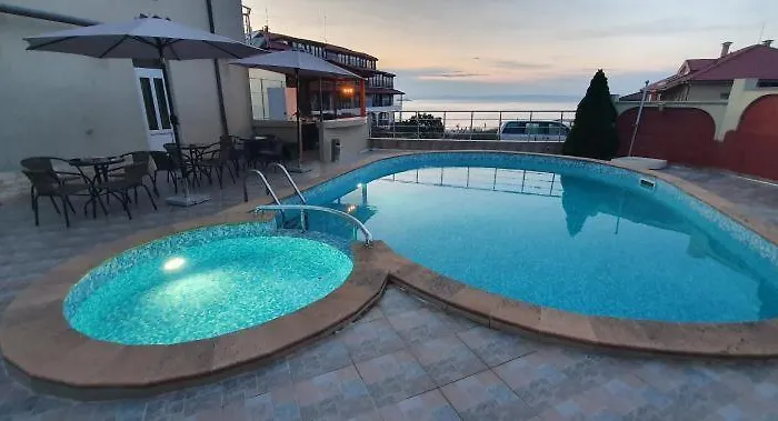 Perla Hotel